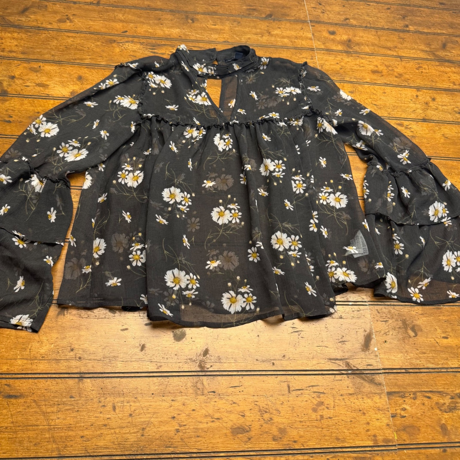 American Eagle Outfitters Black Daisy Print Ruffle Bell Sleeve Mock Neck Top M